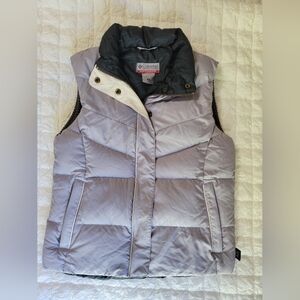 Columbia Women's Gray Puffer Vest